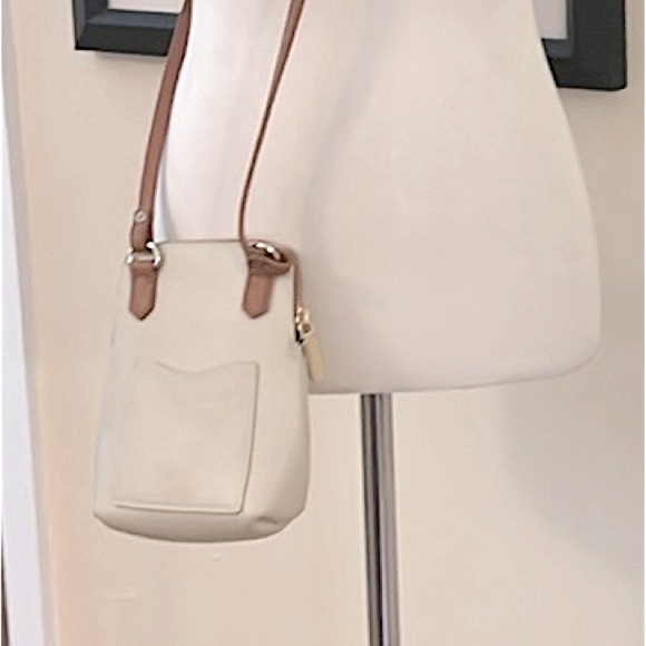 Valentina,Leather Supple Crossbody Bag, Excellent Condition, Size Small - Picture 1 of 8